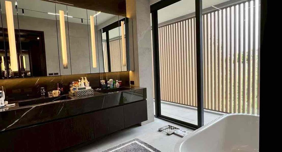 For sale 5 ベッドルーム house in Bang Phli, Samut Prakan