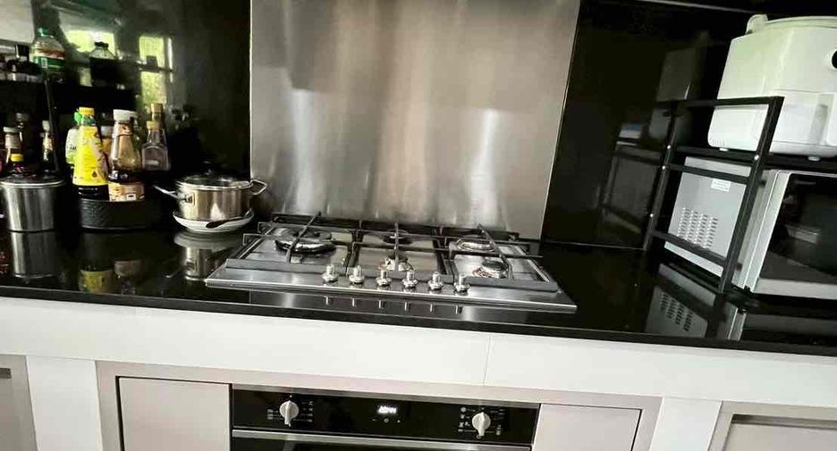 For sale 5 ベッドルーム house in Bang Phli, Samut Prakan