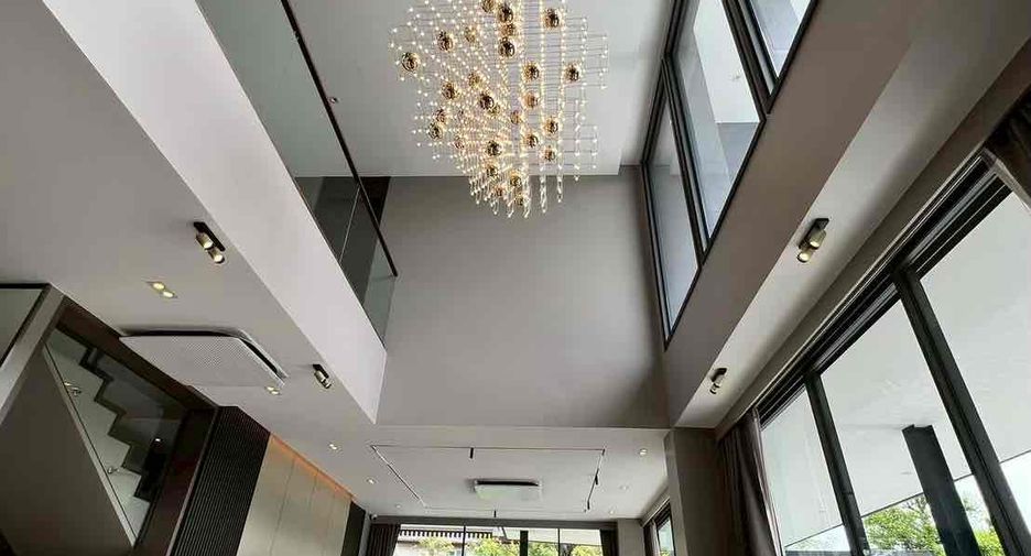 For sale 5 ベッドルーム house in Bang Phli, Samut Prakan