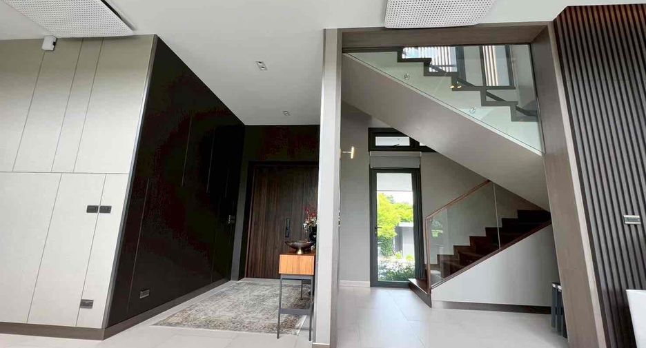 For sale 5 ベッドルーム house in Bang Phli, Samut Prakan