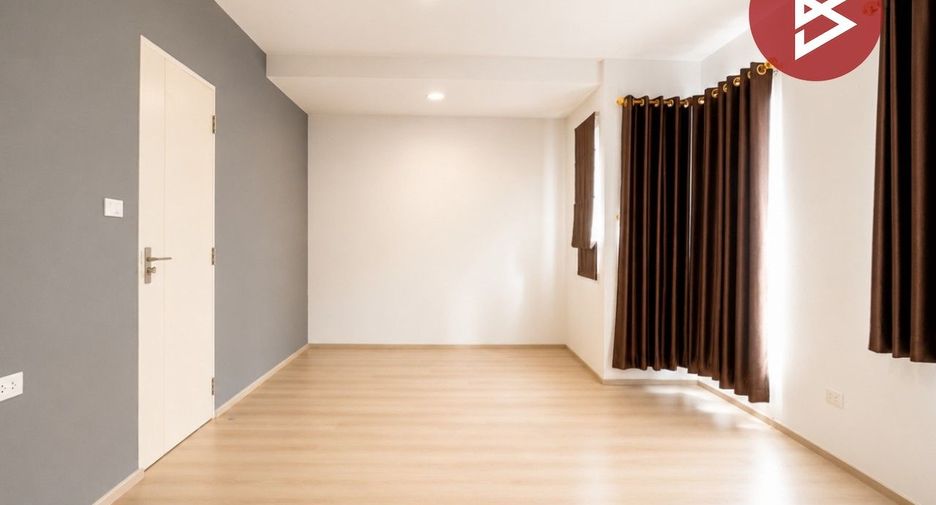 À vendre 3 chambres maison à Bang Phli, Samut Prakan