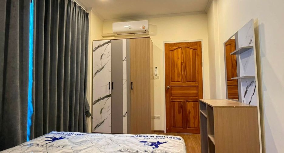 Haus zur Miete mit 3 Zimmer in Bang Lamung, Chonburi