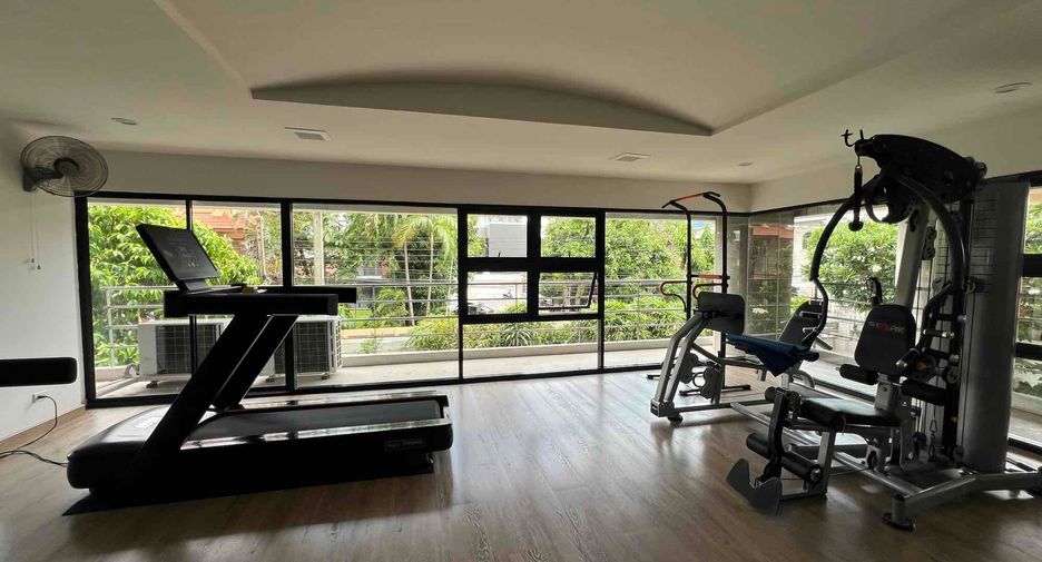 For sale and for rent 3 bedrooms condo in Phaya Thai, Bangkok