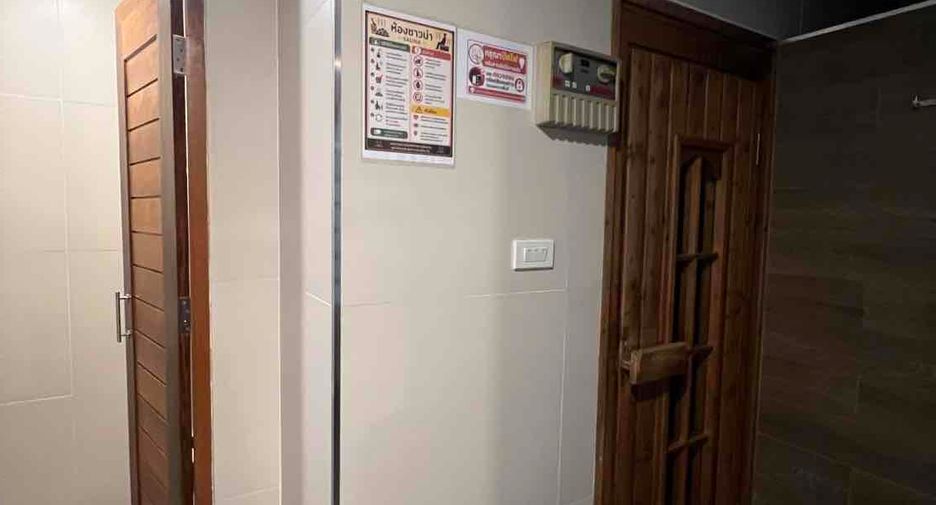 For sale and for rent 3 bedrooms condo in Phaya Thai, Bangkok