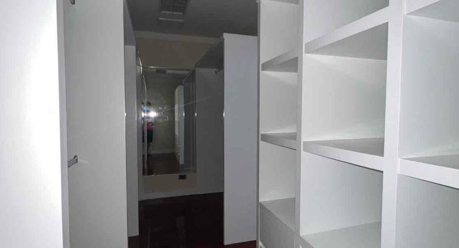 For sale and for rent 3 bedrooms condo in Phaya Thai, Bangkok