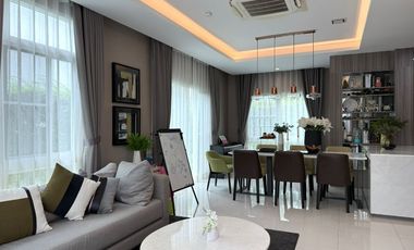 Casa en venta de 3 habitaciones en Lat Krabang, Bangkok