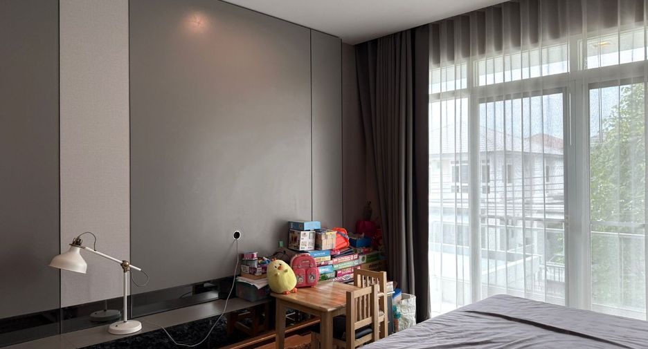 Haus zum Kauf mit 3 Zimmer 