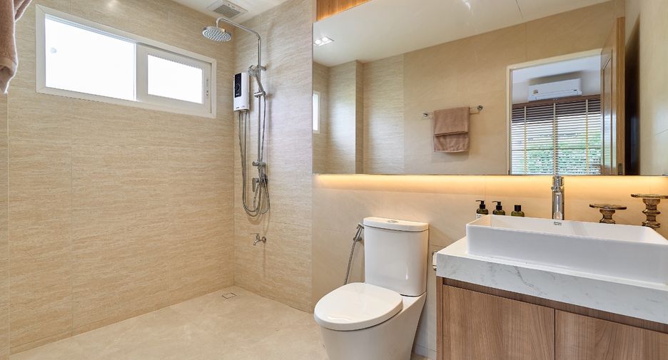 Villa en venta de 4 habitaciones en San Kamphaeng, Chiang Mai