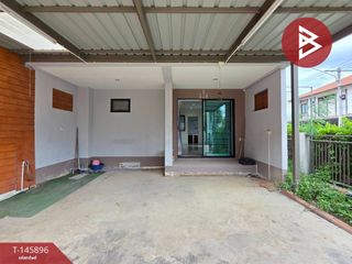 出售 4 卧室 联排别墅 在 Mueang Samut Sakhon, Samut Sakhon