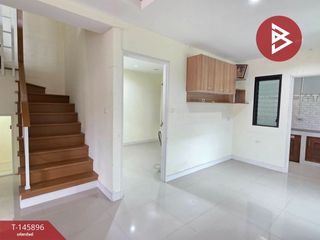 出售 4 卧室 联排别墅 在 Mueang Samut Sakhon, Samut Sakhon