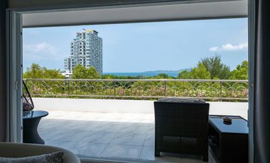 À vendre 3 chambres condo 