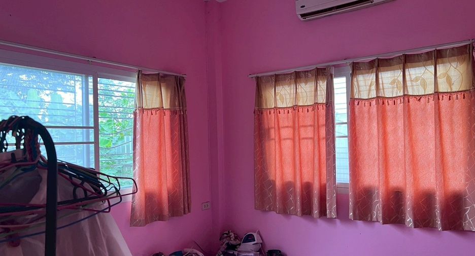 For sale 3 bedrooms house in Mueang Ratchaburi, Ratchaburi