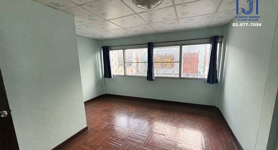 For sale 2 ベッドルーム house in Thanyaburi, Pathum Thani