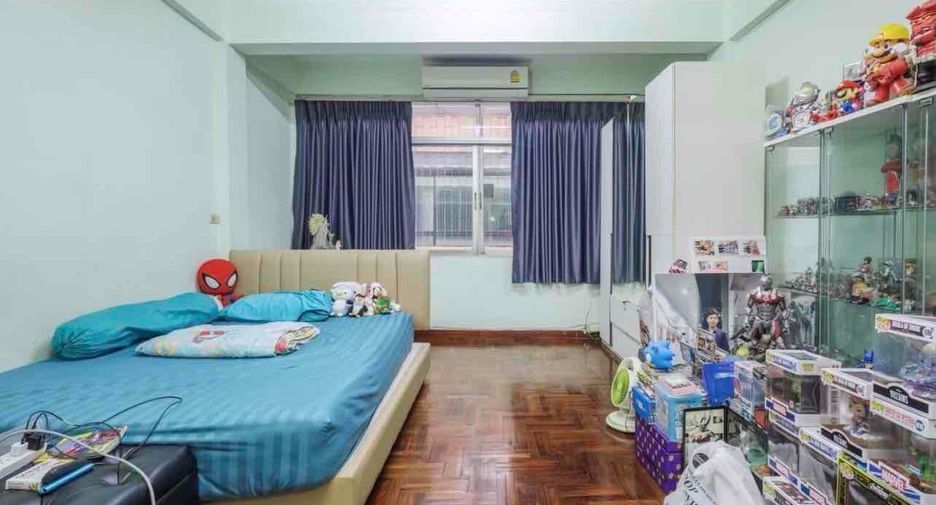 Local comercial en venta de 6 habitaciones en Samphanthawong, Bangkok