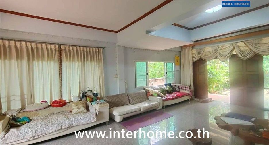 À vendre 5 chambres maison à Rat Burana, Bangkok
