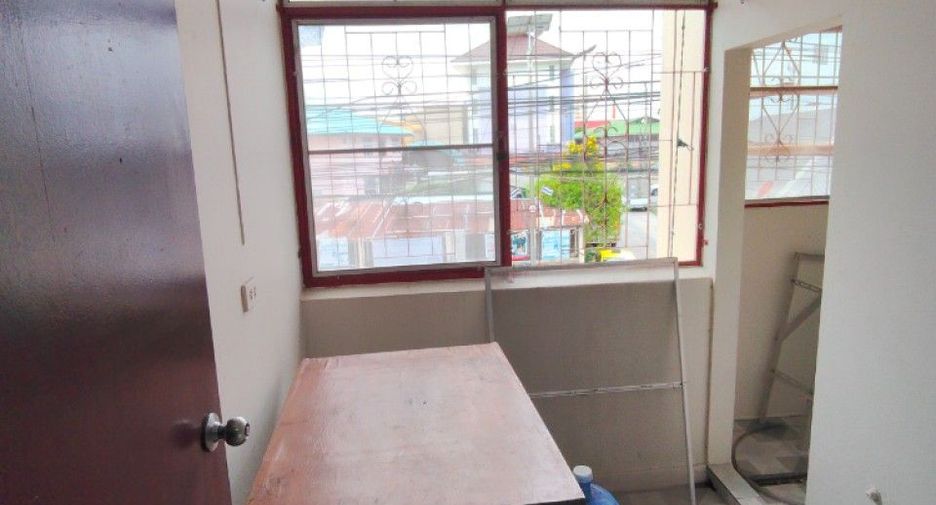 À vendre 1 chambre condo à Phra Samut Chedi, Samut Prakan