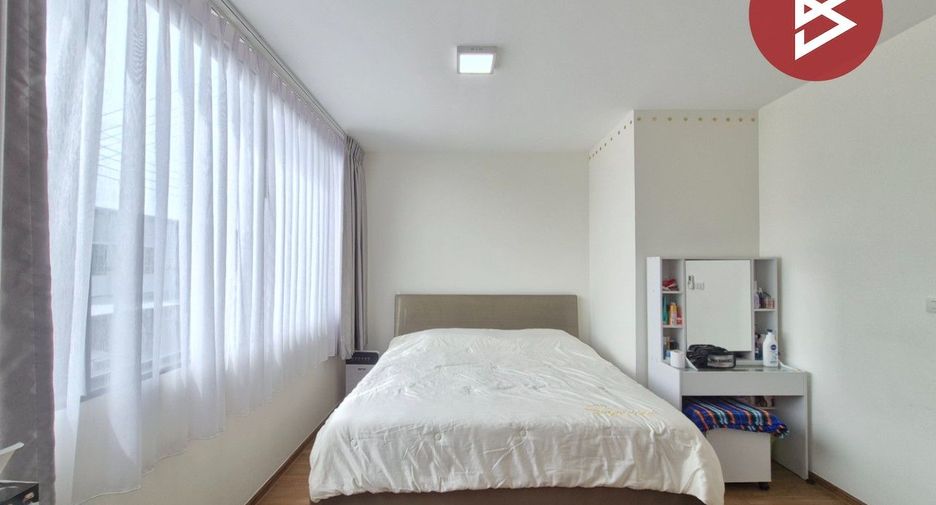 Casa adosada en venta de 3 habitaciones en Mueang Samut Prakan, Samut Prakan