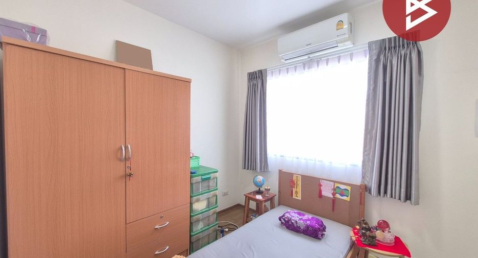 Casa adosada en venta de 3 habitaciones en Mueang Samut Prakan, Samut Prakan