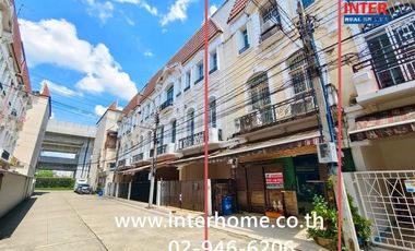 For sale 4 bedrooms townhouse in Chatuchak, Bangkok