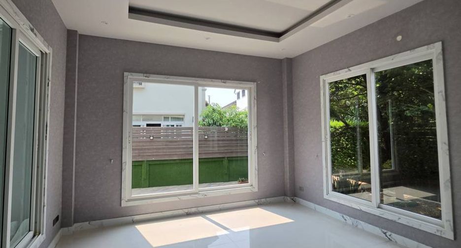 For rent そして for sale 4 ベッドルーム house in Mueang Samut Sakhon, Samut Sakhon