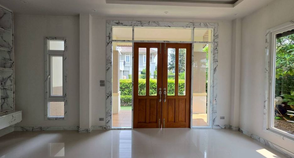 For rent そして for sale 4 ベッドルーム house in Mueang Samut Sakhon, Samut Sakhon