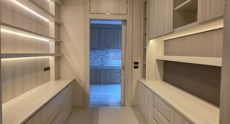For rent そして for sale 4 ベッドルーム house in Mueang Samut Sakhon, Samut Sakhon