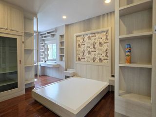 For rent そして for sale 4 ベッドルーム house in Mueang Samut Sakhon, Samut Sakhon