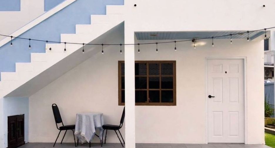 For rent and for sale 12 bedrooms villa in Bang Lamung, Chonburi
