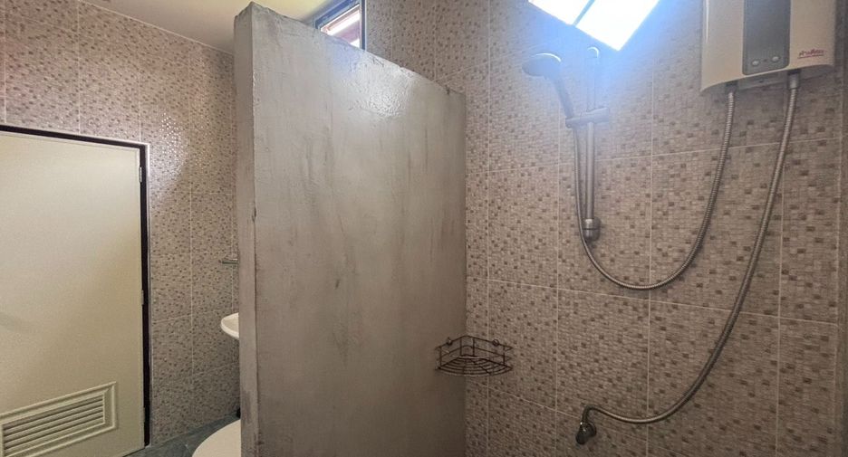 For rent 1 bed house in Mueang Rayong, Rayong