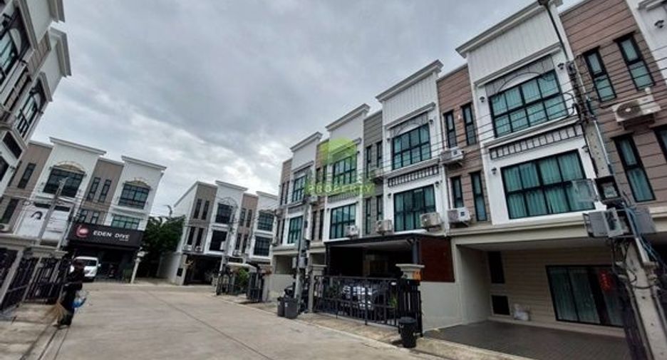 Reihenhaus zum Kauf mit 3 Zimmer in Sai Mai, Bangkok