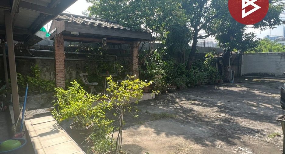 Продажа 4 спальни дом в Phra Samut Chedi, Самутпракан