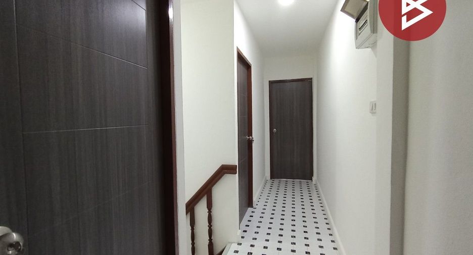 Reihenhaus zum Kauf mit 3 Zimmer in Mueang Kanchanaburi, Kanchanaburi