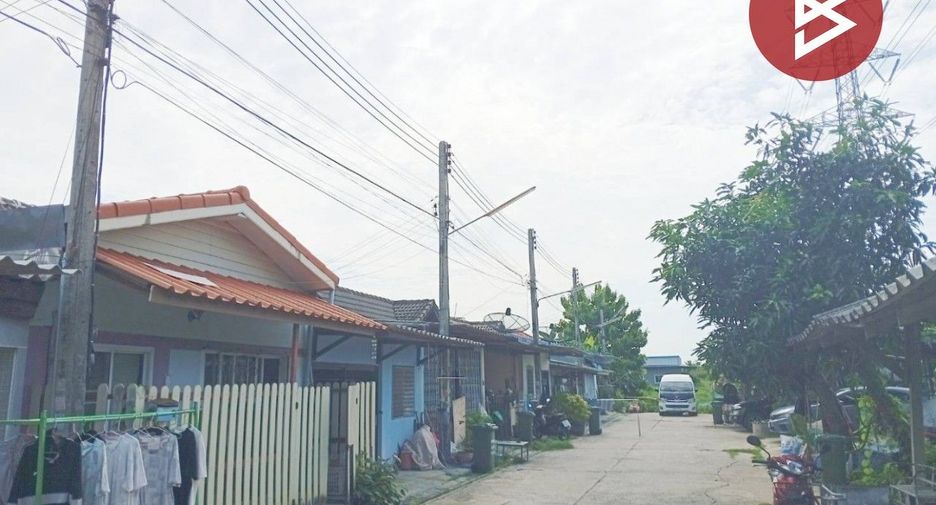 For sale 2 bedrooms townhouse in Mueang Nakhon Pathom, Nakhon Pathom