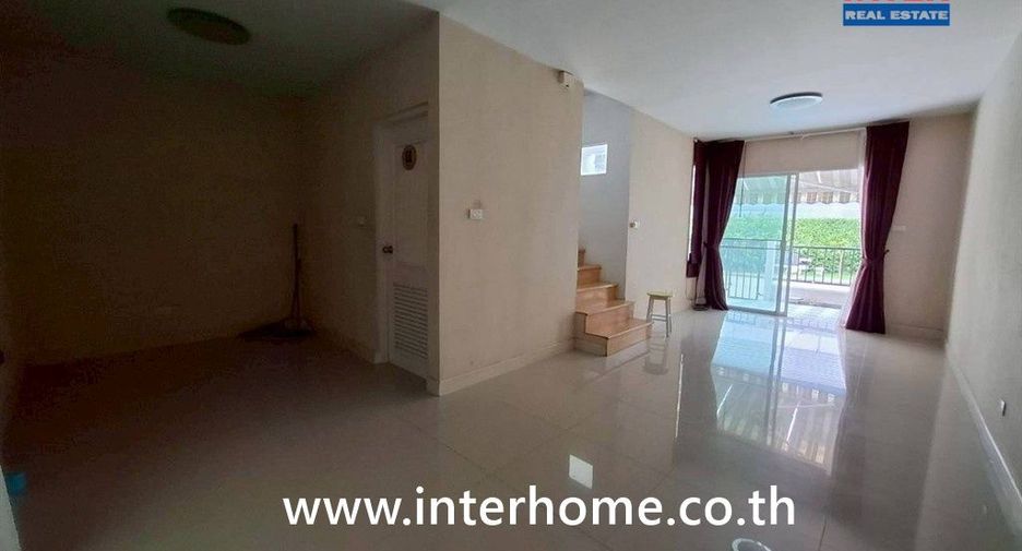 Reihenhaus zum Kauf mit 3 Zimmer in Bang Bua Thong, Nonthaburi