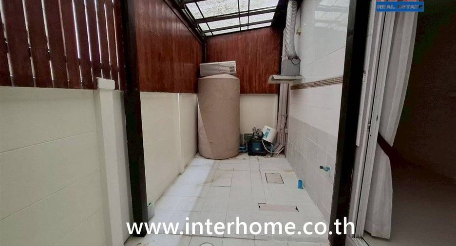 Reihenhaus zum Kauf mit 3 Zimmer in Bang Bua Thong, Nonthaburi