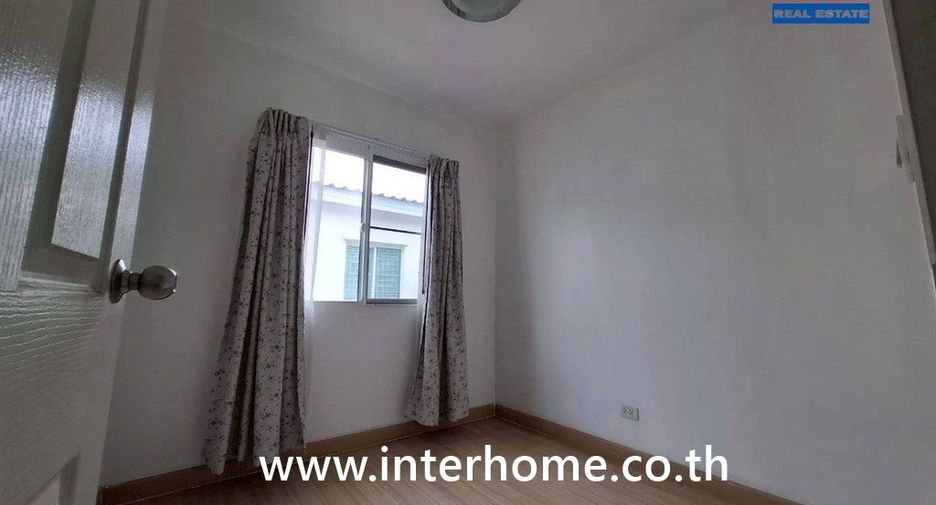 Reihenhaus zum Kauf mit 3 Zimmer in Bang Bua Thong, Nonthaburi