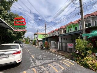 For sale 2 bedrooms townhouse in Sai Noi, Nonthaburi