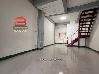 For sale 2 bedrooms townhouse in Sai Noi, Nonthaburi