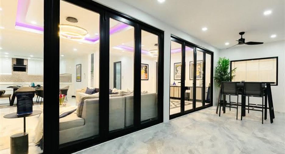 For rent 5 ベッドルーム villa in Jomtien, Pattaya