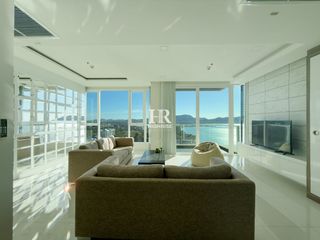 For sale 3 bedrooms condo in Bang Saray, Pattaya
