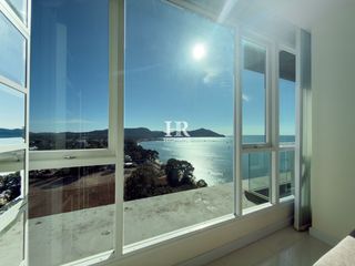 For sale 3 bedrooms condo in Bang Saray, Pattaya