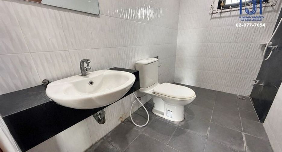 Casa en venta de 3 habitaciones en Khlong Luang, Pathum Thani