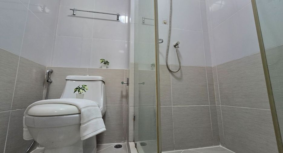 出售 1 卧室 公寓 在 Bang Phli, Samut Prakan