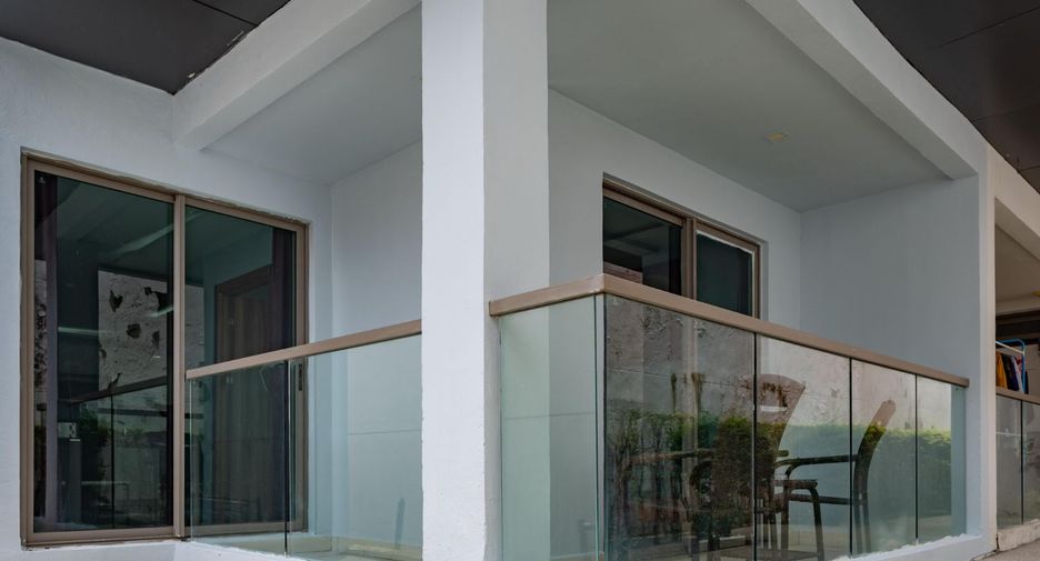 Wohnung zur Miete und zum Kauf mit 1 Zimmer in Bang Lamung, Chonburi