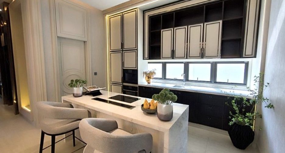 For sale 5 bedrooms house in Suan Luang, Bangkok