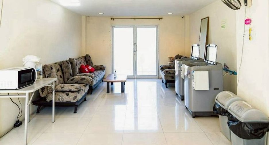 À vendre 55 chambres appartement à Si Racha, Chonburi