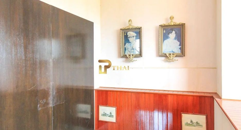 For sale 4 bedrooms condo in Cha Am, Phetchaburi