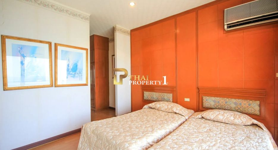 For sale 4 bedrooms condo in Cha Am, Phetchaburi