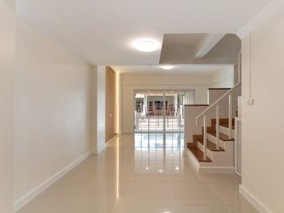 For sale 3 bedrooms townhouse in Mueang Nonthaburi, Nonthaburi