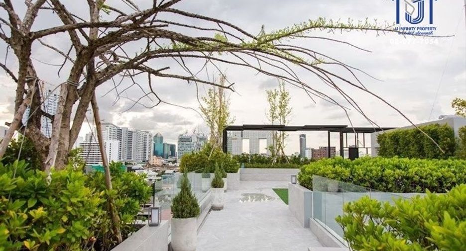 For sale 2 bedrooms condo in Chatuchak, Bangkok